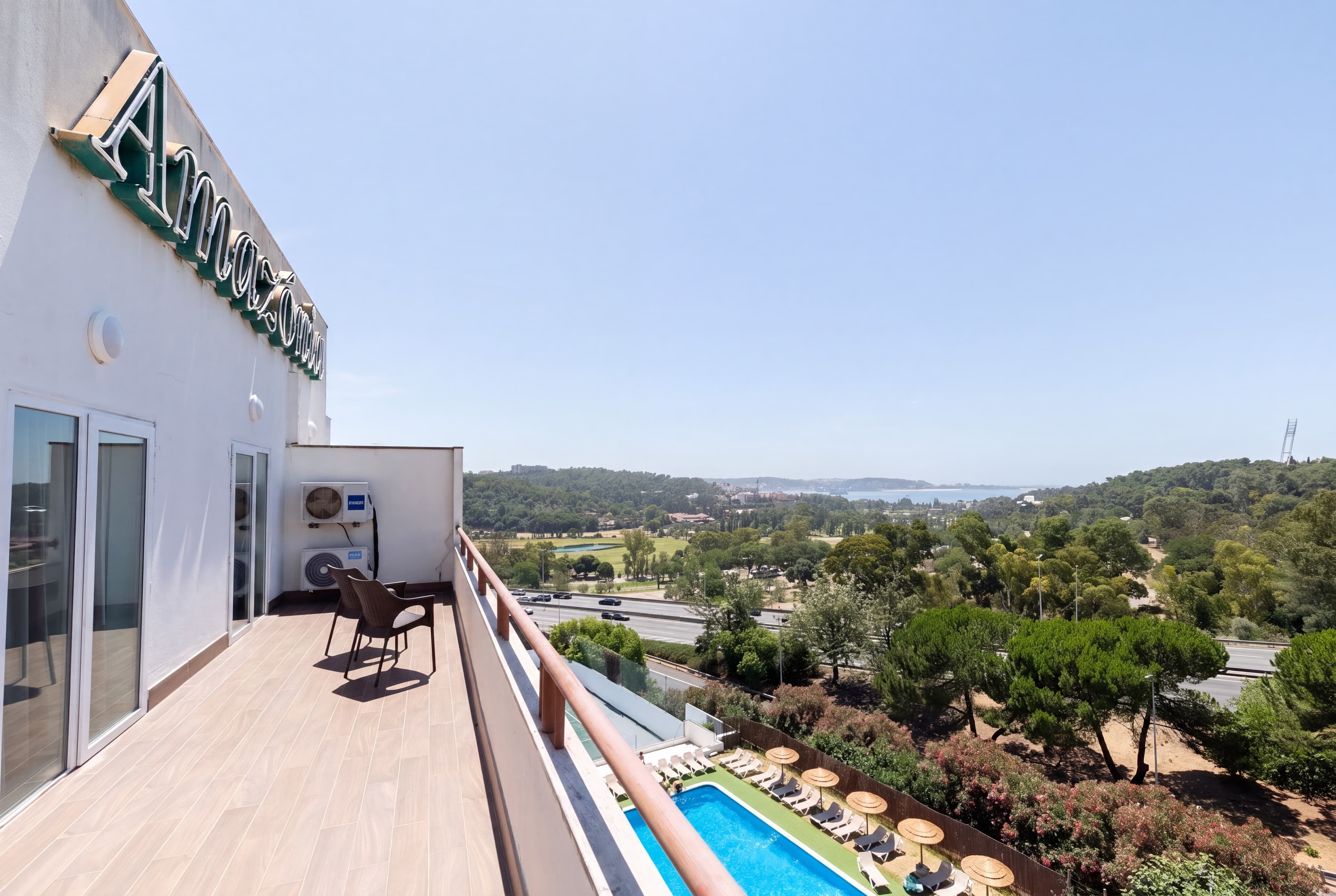 Suite Vista Rio com Varanda — image 6