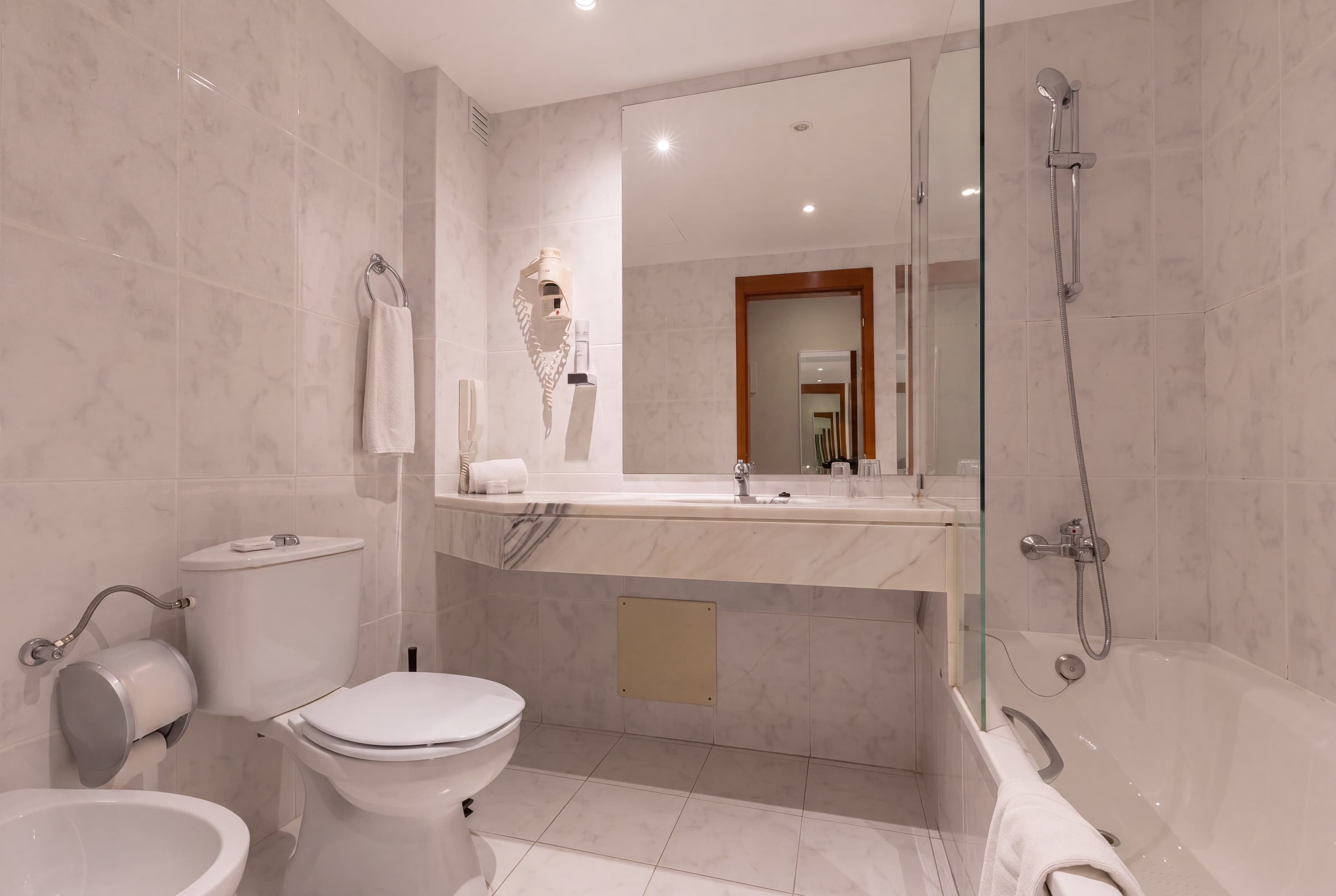 Quarto Standard Duplo — image 3