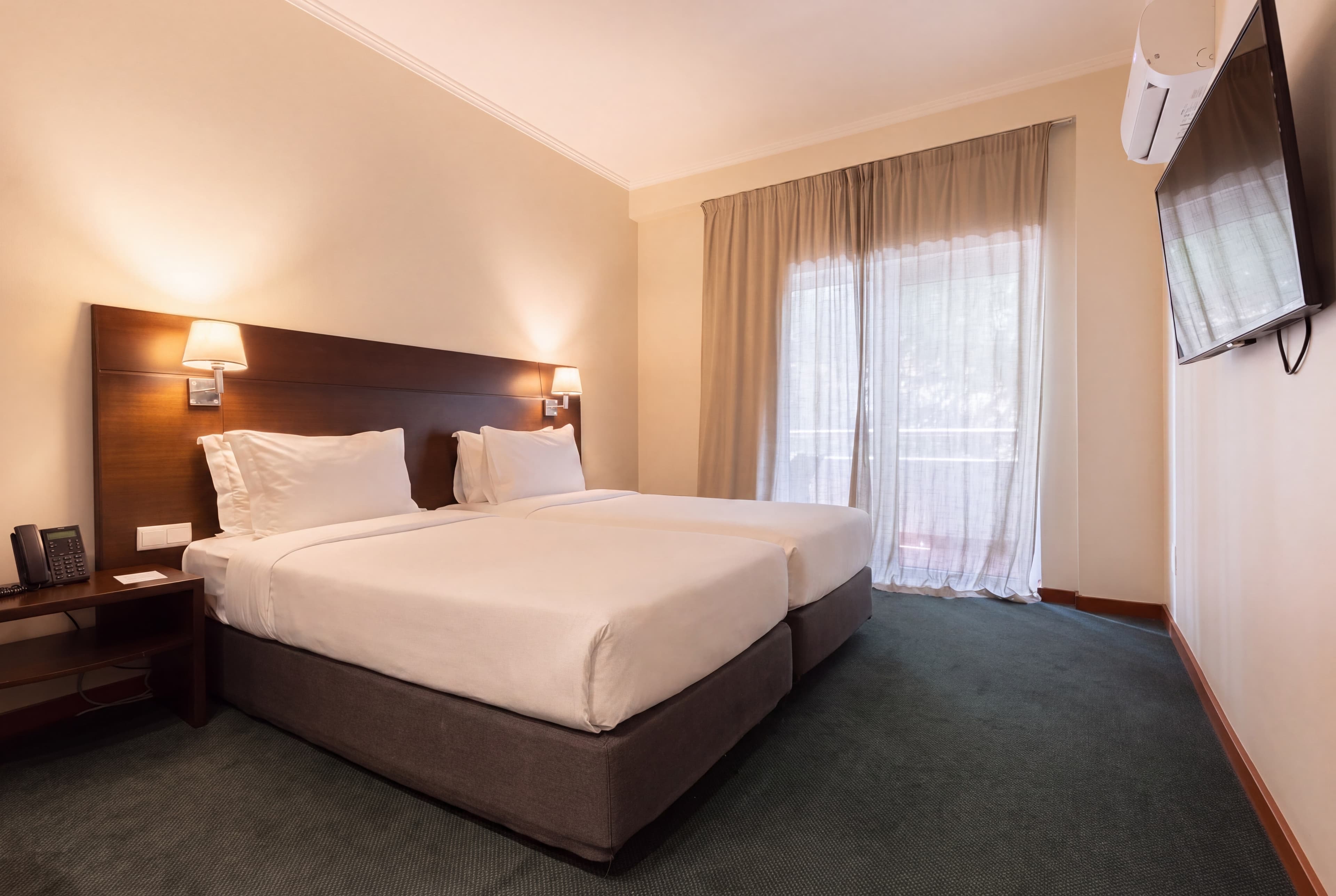 Quarto Twin Com Varanda — image 1